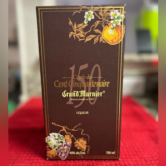 Grand Marnier Cent Cinquantenaire *empty* in original package and bottle - Picture 2 of 4
